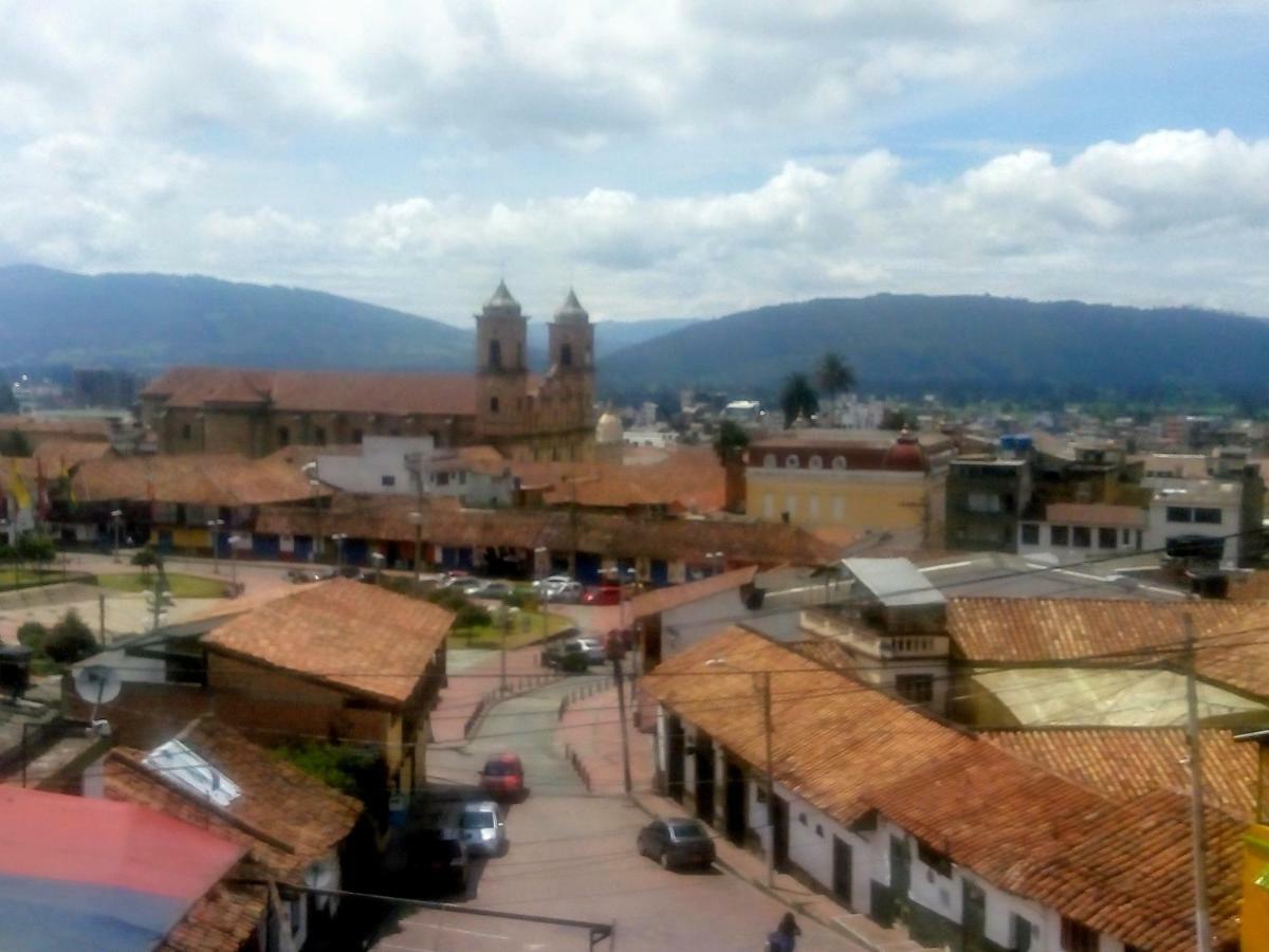 Hotel Vieja Aduana à Zipaquirá Extérieur photo